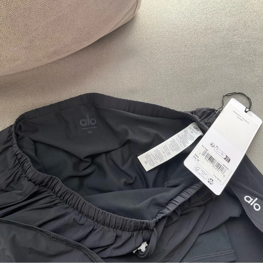 ALO Yoga new tags